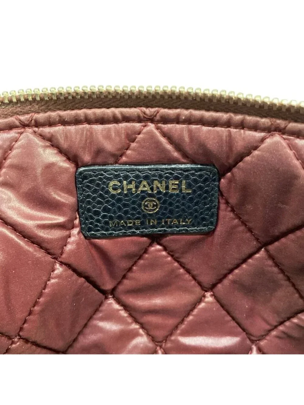 Chanel Pouch Quilted Black Gold